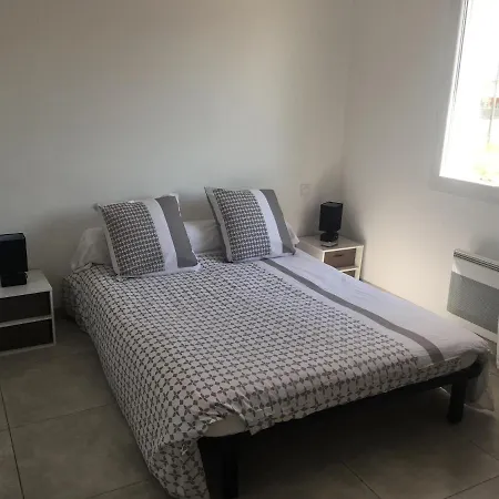 La Gold Room Jacuzzi Et Sauna Apartamento *