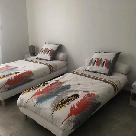 La Gold Room Jacuzzi Et Sauna Apartamento *