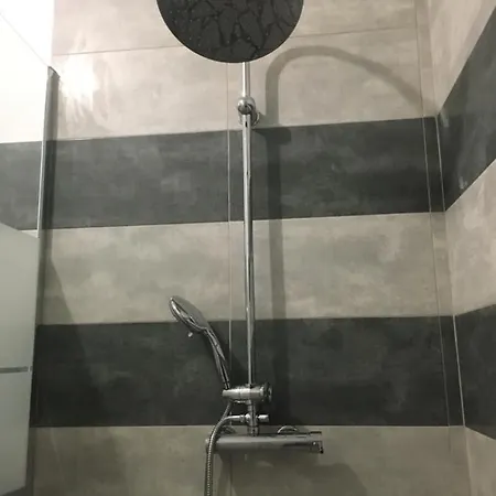 La Gold Room Jacuzzi Et Sauna * 페르피냥